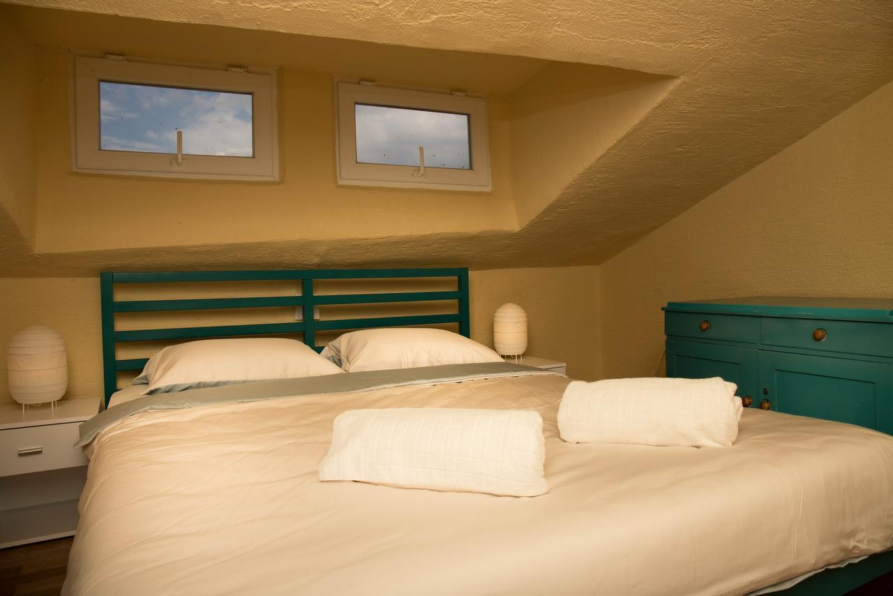 Car Apartments Crikvenica Bagian luar foto